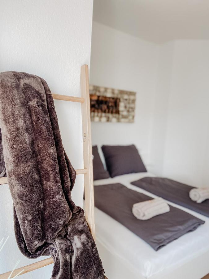 Lake View Apartment Seecorso Velden am Woerthersee Luaran gambar
