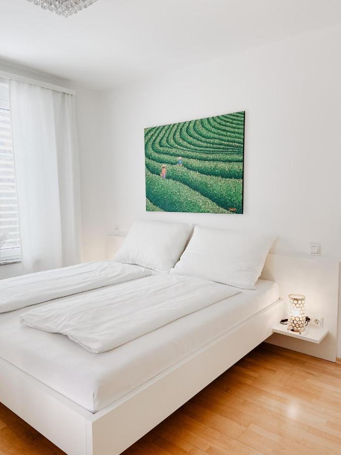Lake View Apartment Seecorso Velden am Woerthersee Luaran gambar