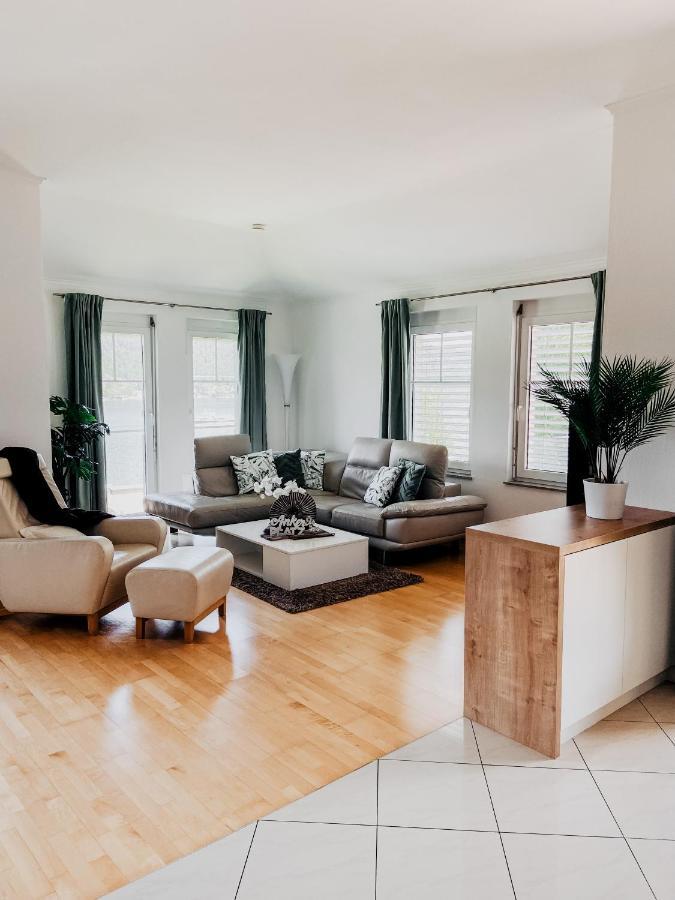 Lake View Apartment Seecorso Velden am Woerthersee Luaran gambar